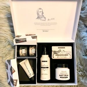 Beeckman 1802 kit includes 6 products listed in the description.